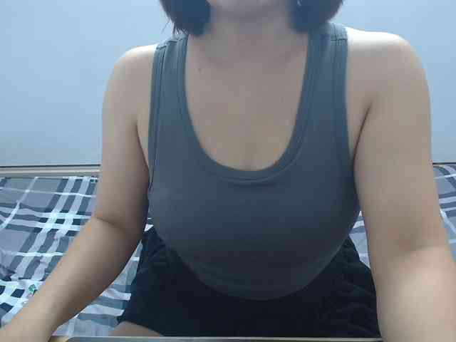 ElenaSex90 webcam