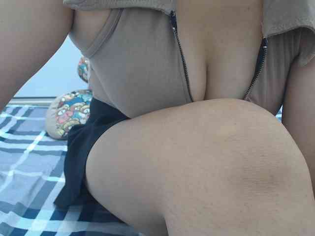 ElenaSex90 webcam