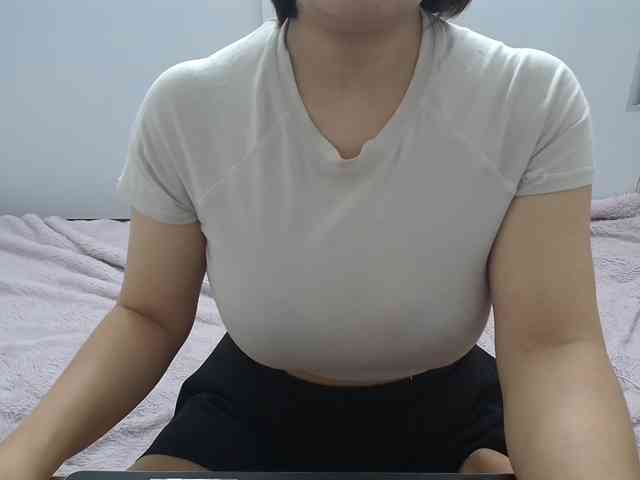 ElenaSex90 webcam