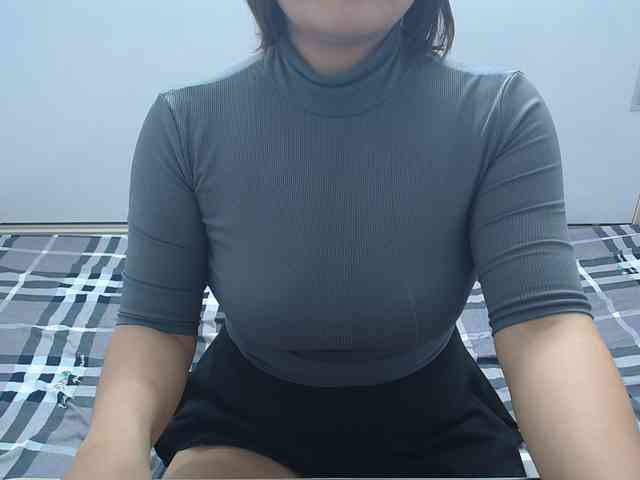 ElenaSex90 webcam