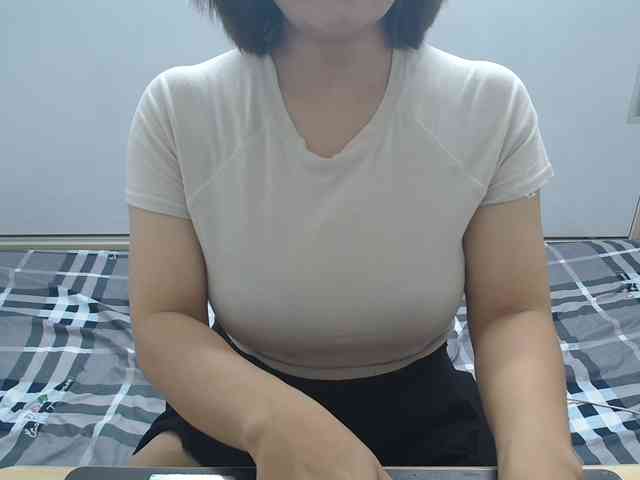 ElenaSex90 webcam