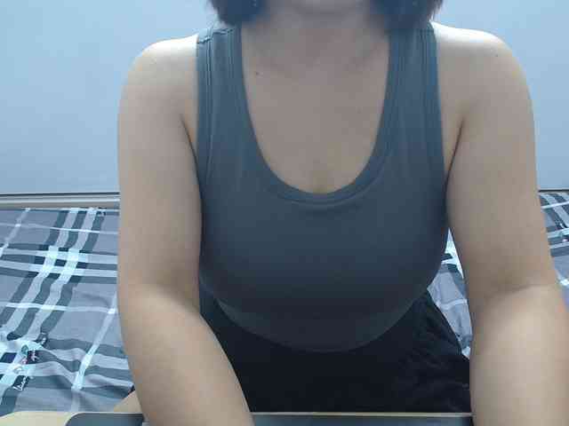 ElenaSex90 webcam