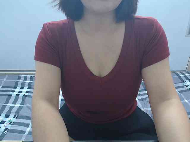 ElenaSex90 webcam