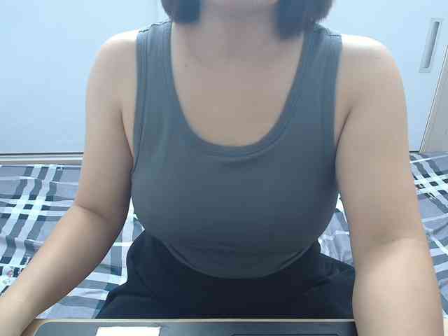 ElenaSex90 webcam
