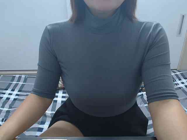 ElenaSex90 webcam