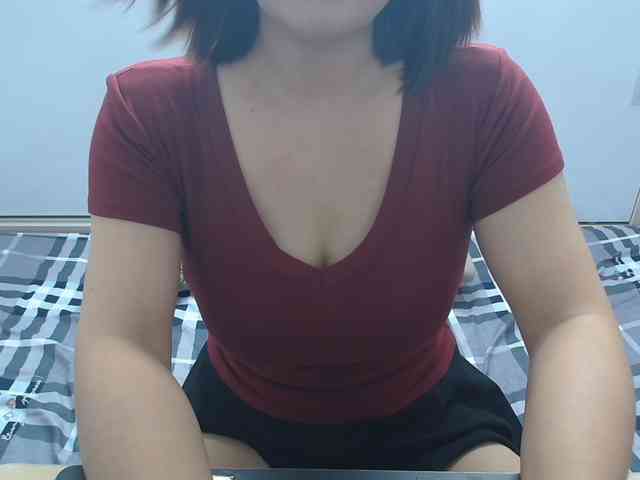 ElenaSex90 webcam
