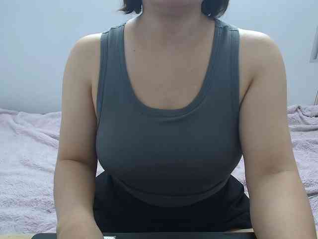 ElenaSex90 webcam