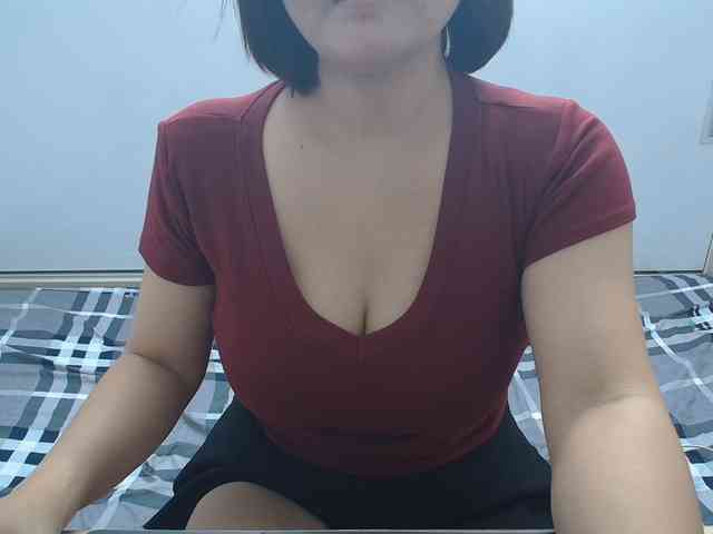 ElenaSex90 webcam
