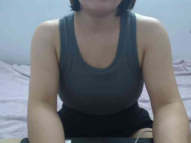 ElenaSex90 webcam