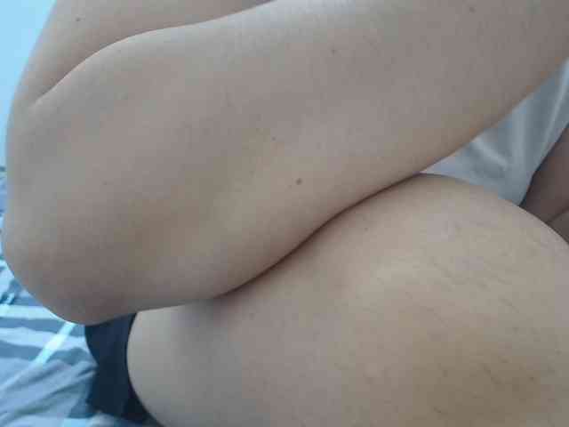 ElenaSex90 webcam
