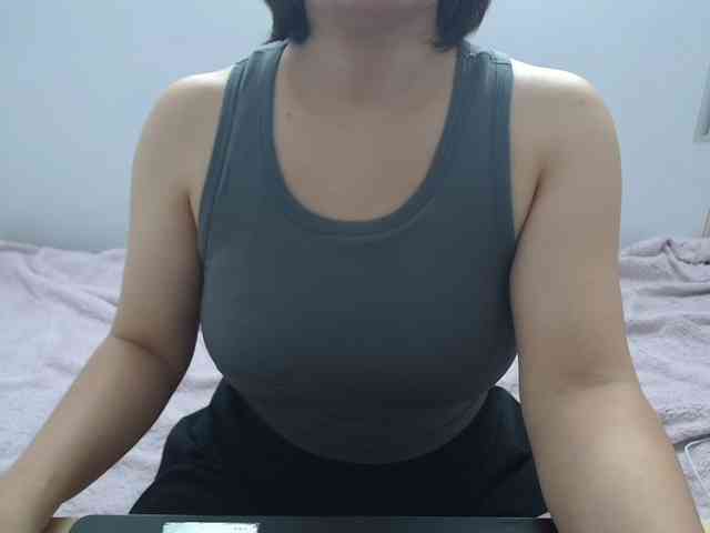ElenaSex90 webcam