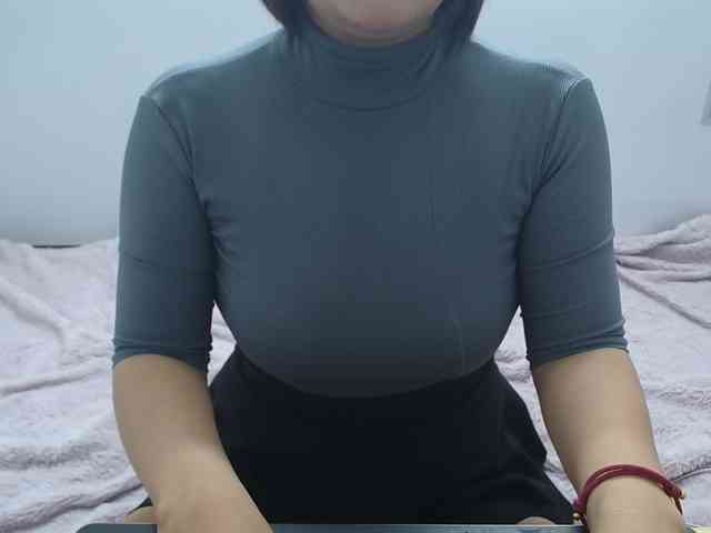 ElenaSex90 webcam