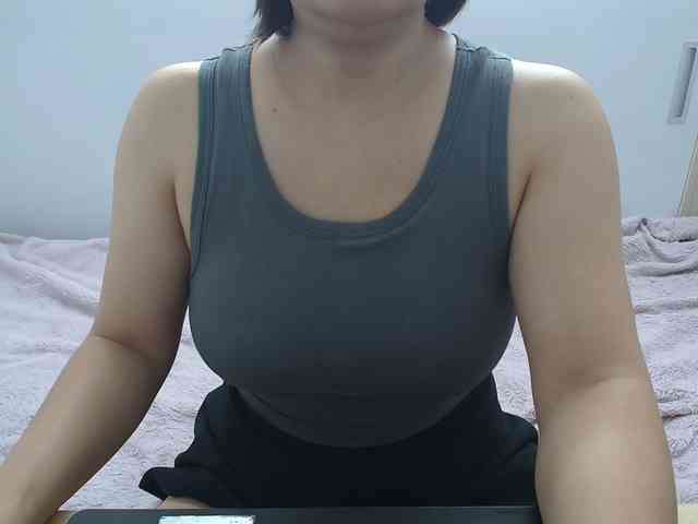 ElenaSex90 webcam