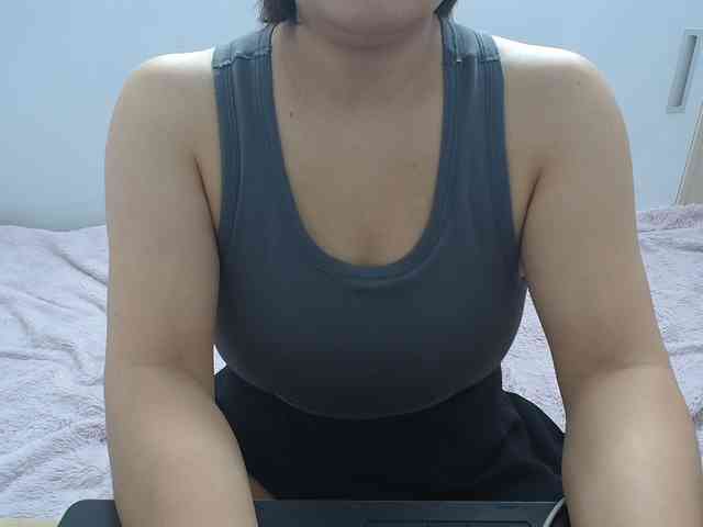 ElenaSex90 webcam