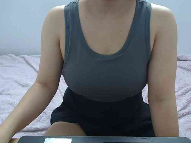 ElenaSex90 webcam