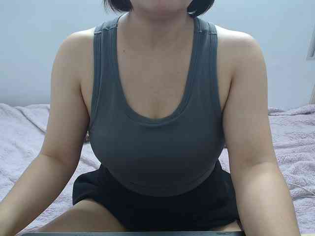 ElenaSex90 webcam