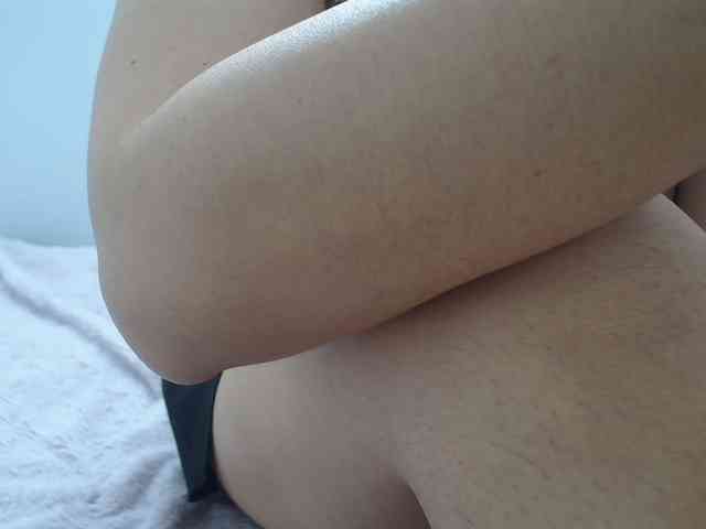 ElenaSex90 webcam