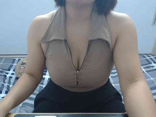 ElenaSex90 webcam