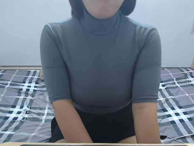 ElenaSex90 webcam