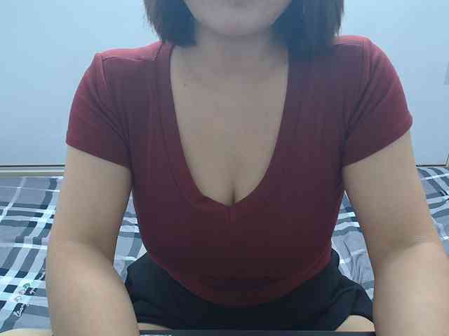 ElenaSex90 webcam
