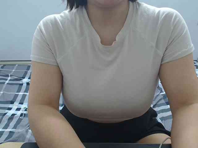 ElenaSex90 webcam