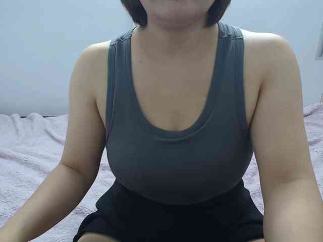 ElenaSex90 webcam