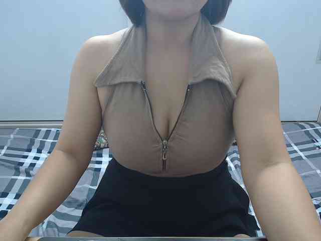 ElenaSex90 webcam