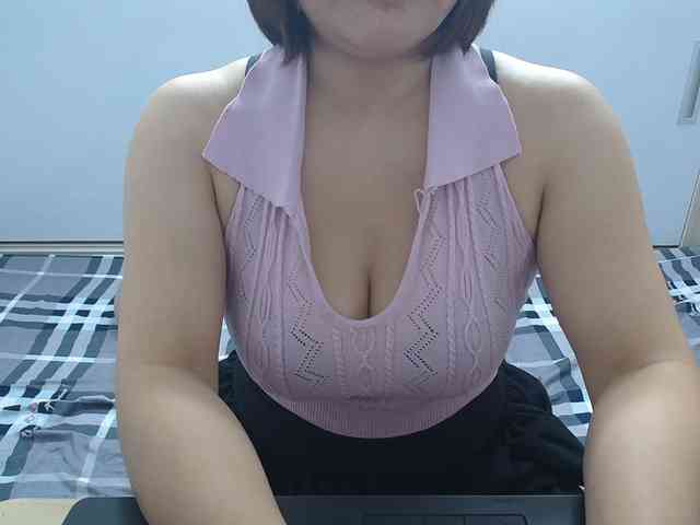 ElenaSex90 Live Webcam on BongaCams