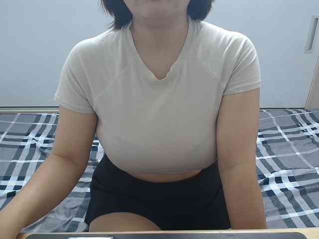 ElenaSex90 webcam
