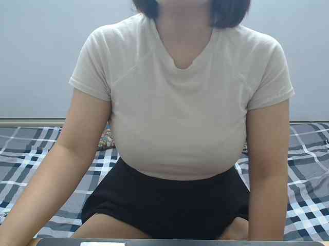 ElenaSex90 webcam