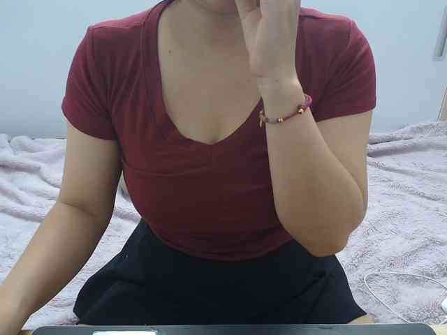 ElenaSex90 webcam