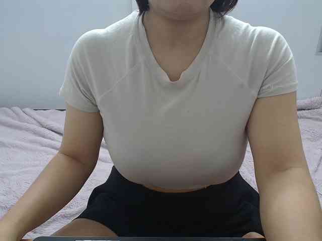 ElenaSex90 webcam