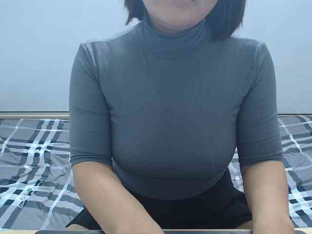ElenaSex90 webcam