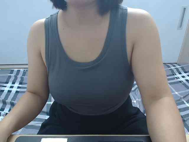 ElenaSex90 webcam