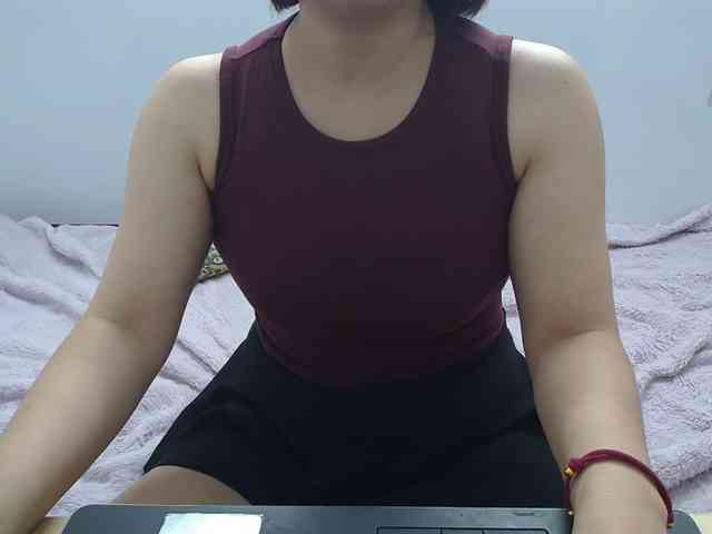 ElenaSex90 webcam