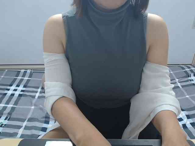 ElenaSex90 webcam