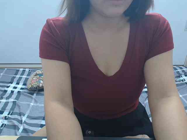 ElenaSex90 webcam