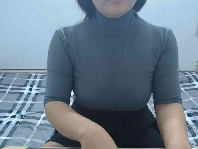 ElenaSex90 webcam