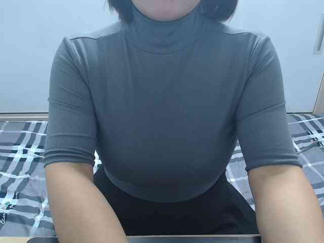ElenaSex90 webcam
