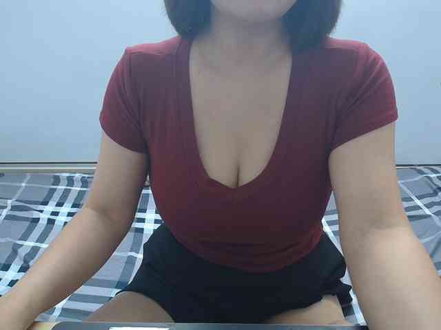 ElenaSex90 webcam