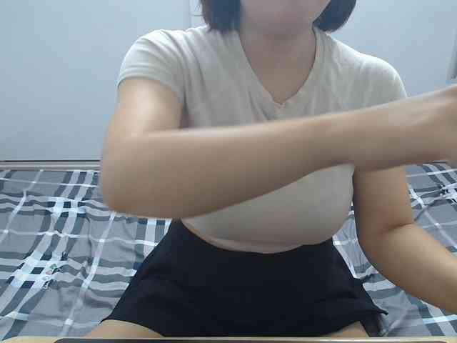 ElenaSex90 webcam