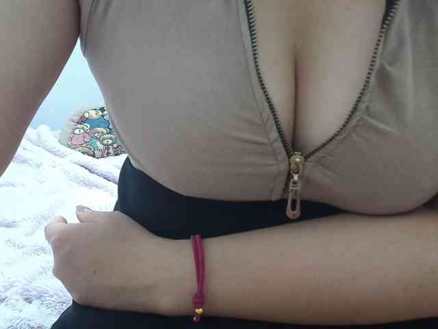 ElenaSex90 webcam