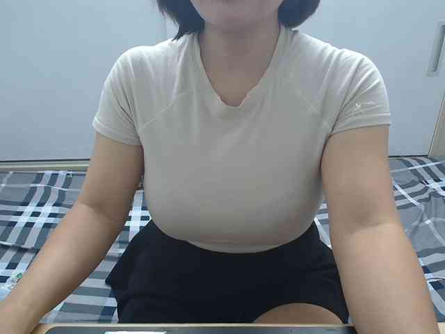 ElenaSex90 webcam
