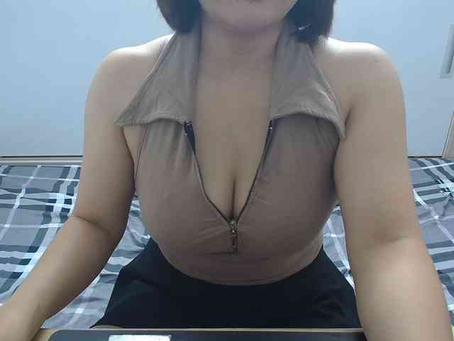 ElenaSex90 webcam