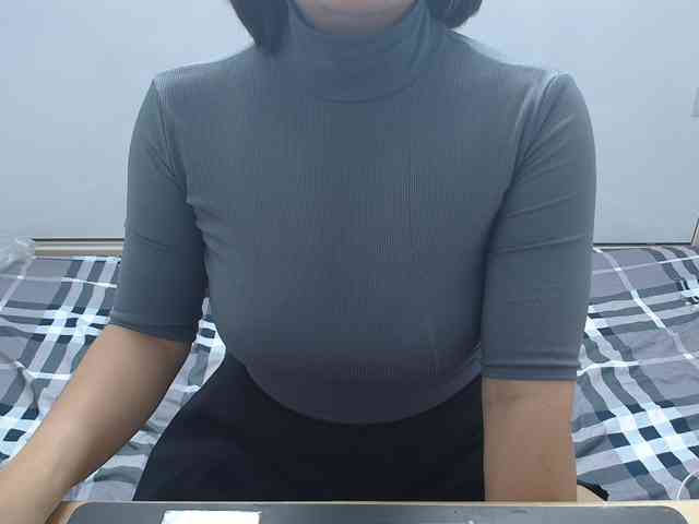 ElenaSex90 webcam