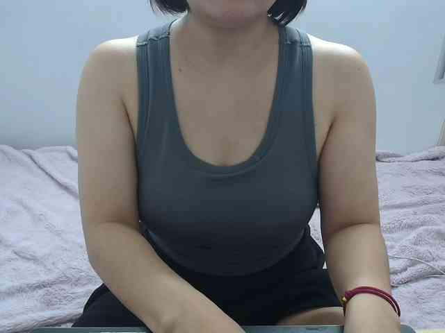 ElenaSex90 webcam