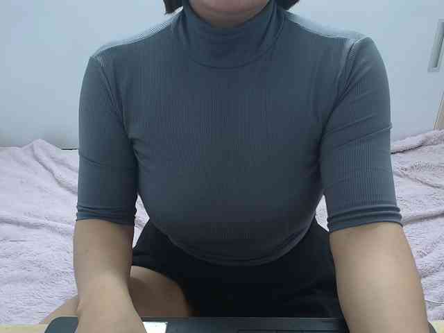 ElenaSex90 webcam