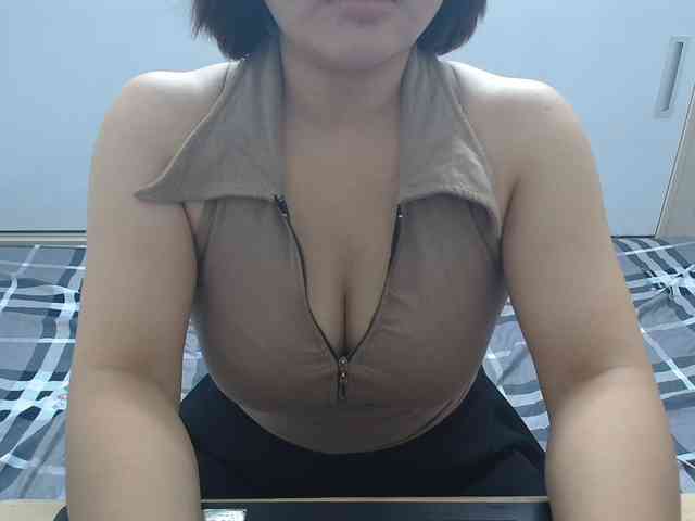 ElenaSex90 webcam