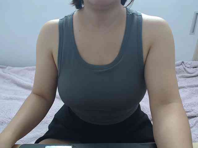 ElenaSex90 webcam