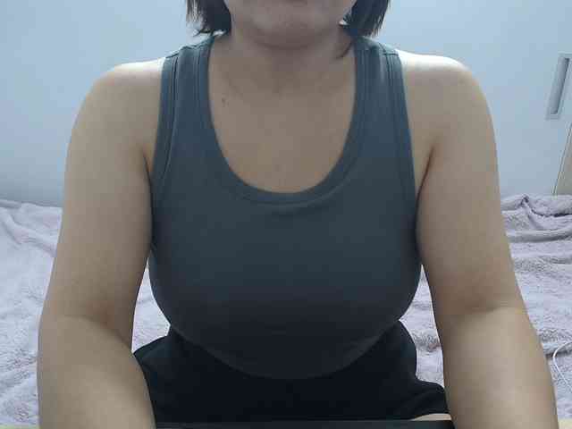 ElenaSex90 webcam